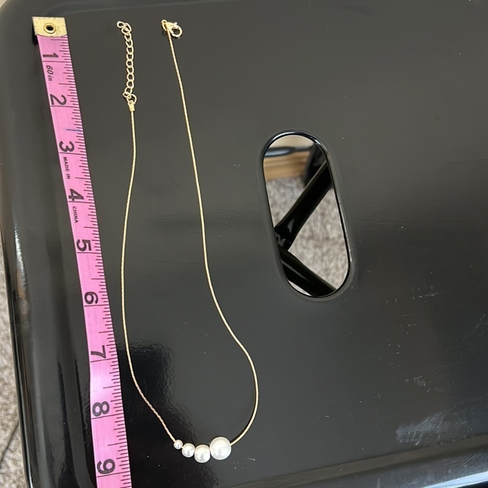 𝅺NWT faux pearl necklace - Picture 8 of 8